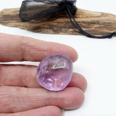 Galet en pierre Améthyste